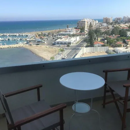 Cosy Seaview Flat